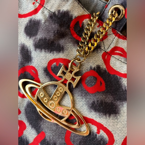 Vivienne Westwood large tote bag with a big logo ORB drop - Picture 4 of 16